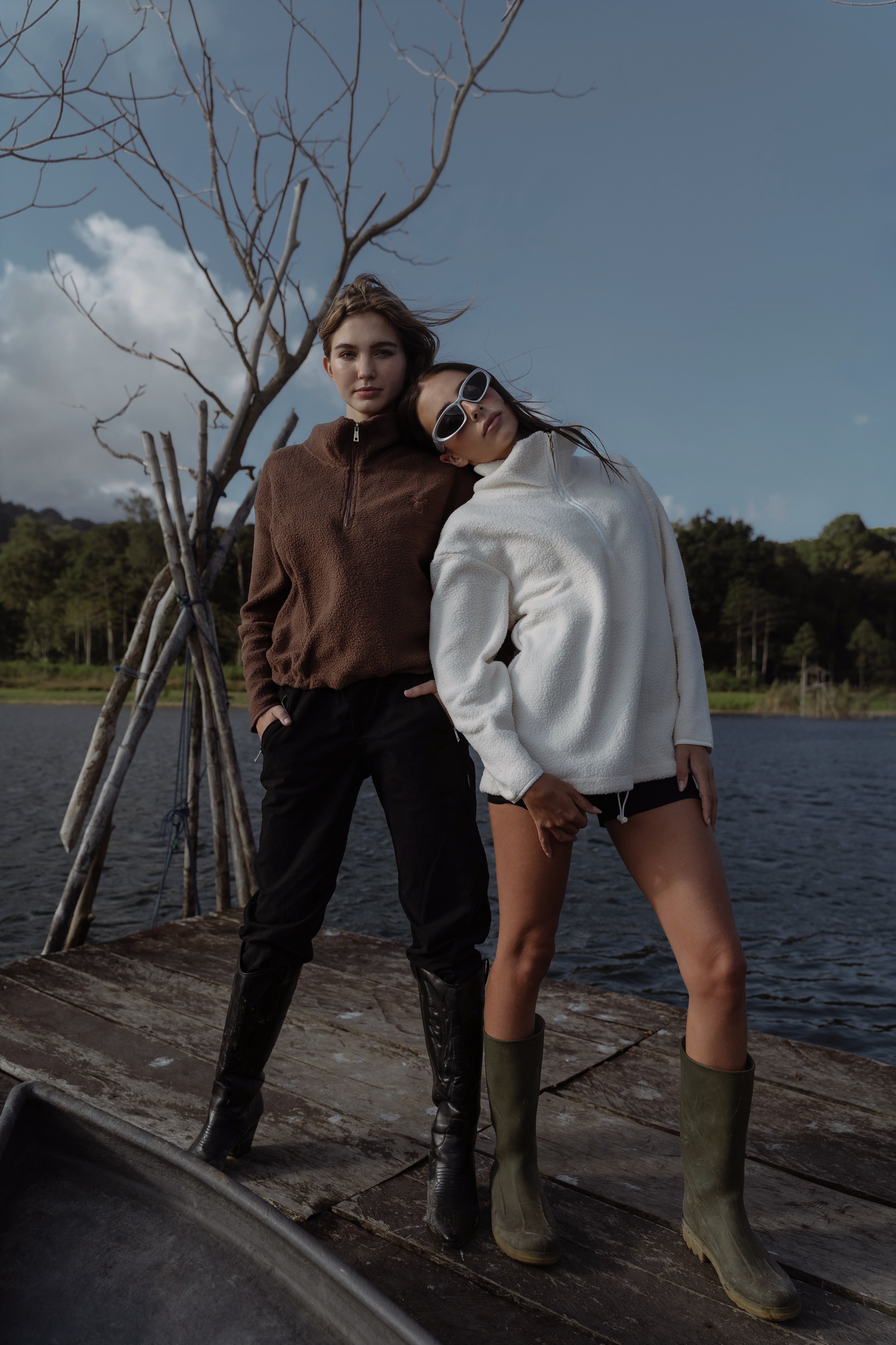 Mystique Fleece Brown