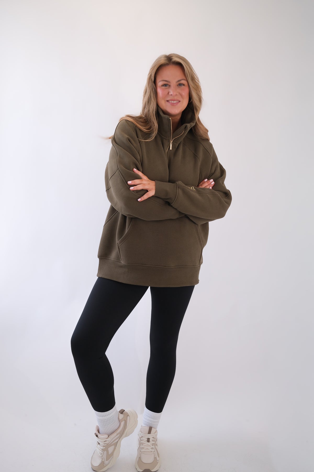 INDIE HALF ZIP KHAKI
