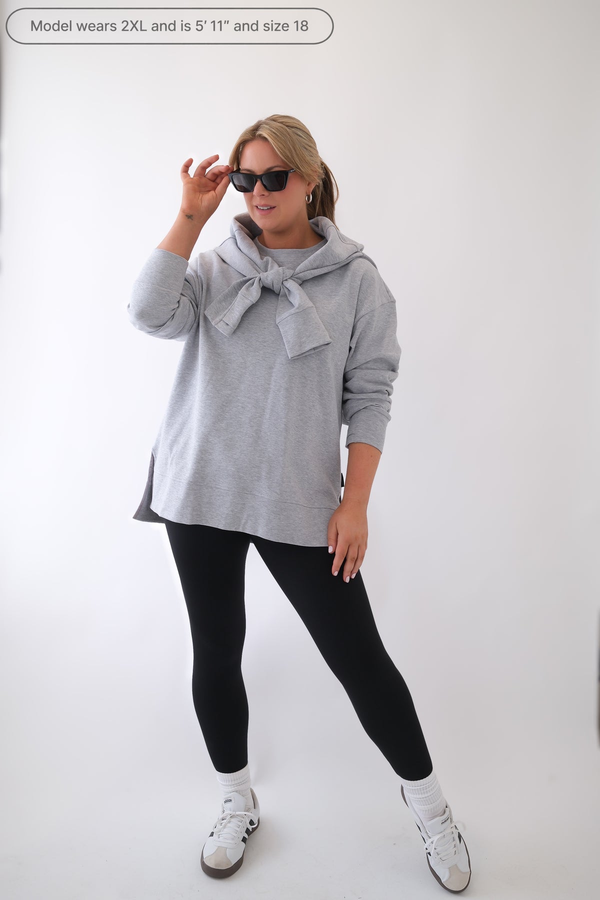 JUNO CREW SWEATSHIRT GREY