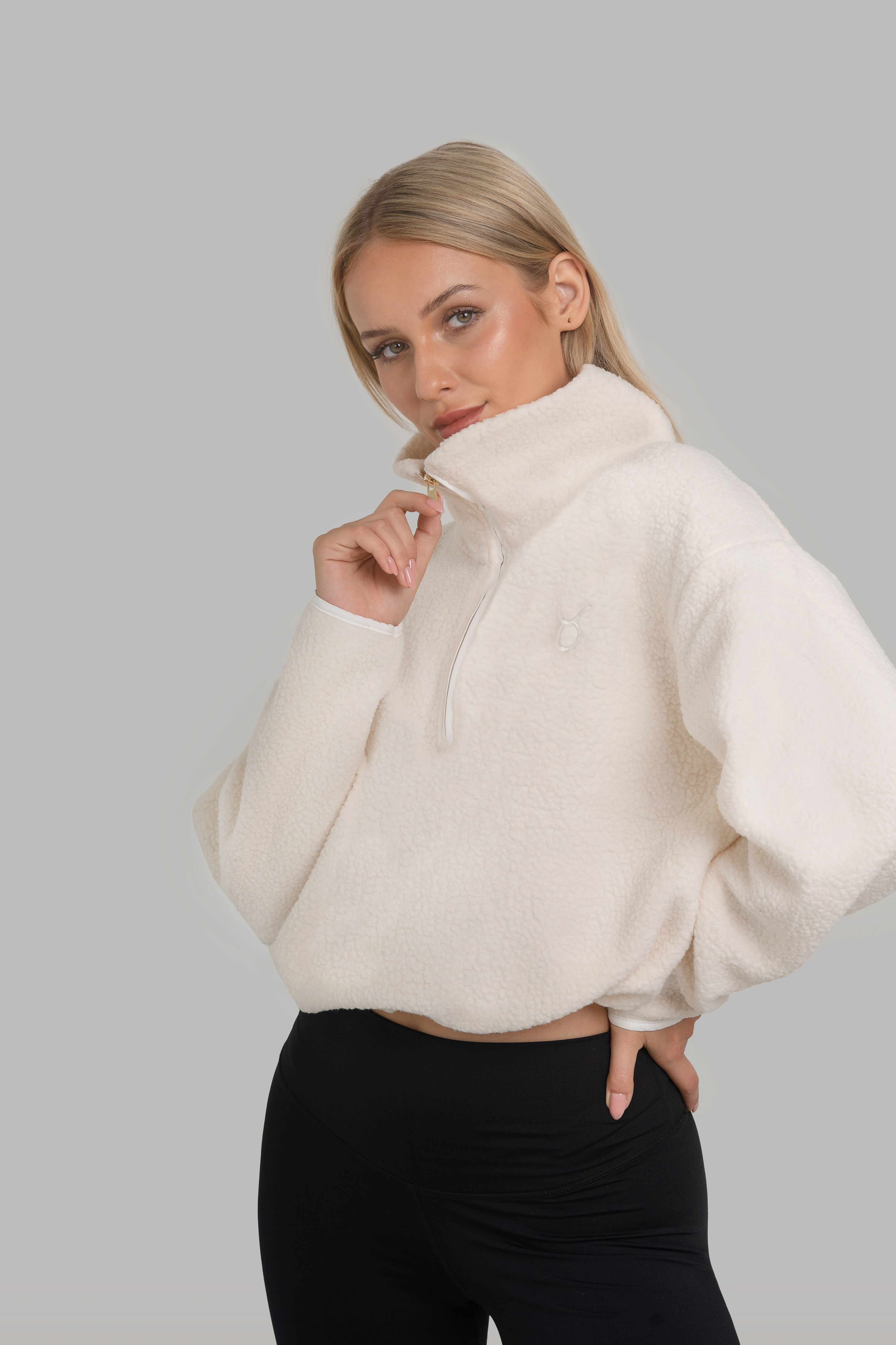 Mystique Fleece Cream