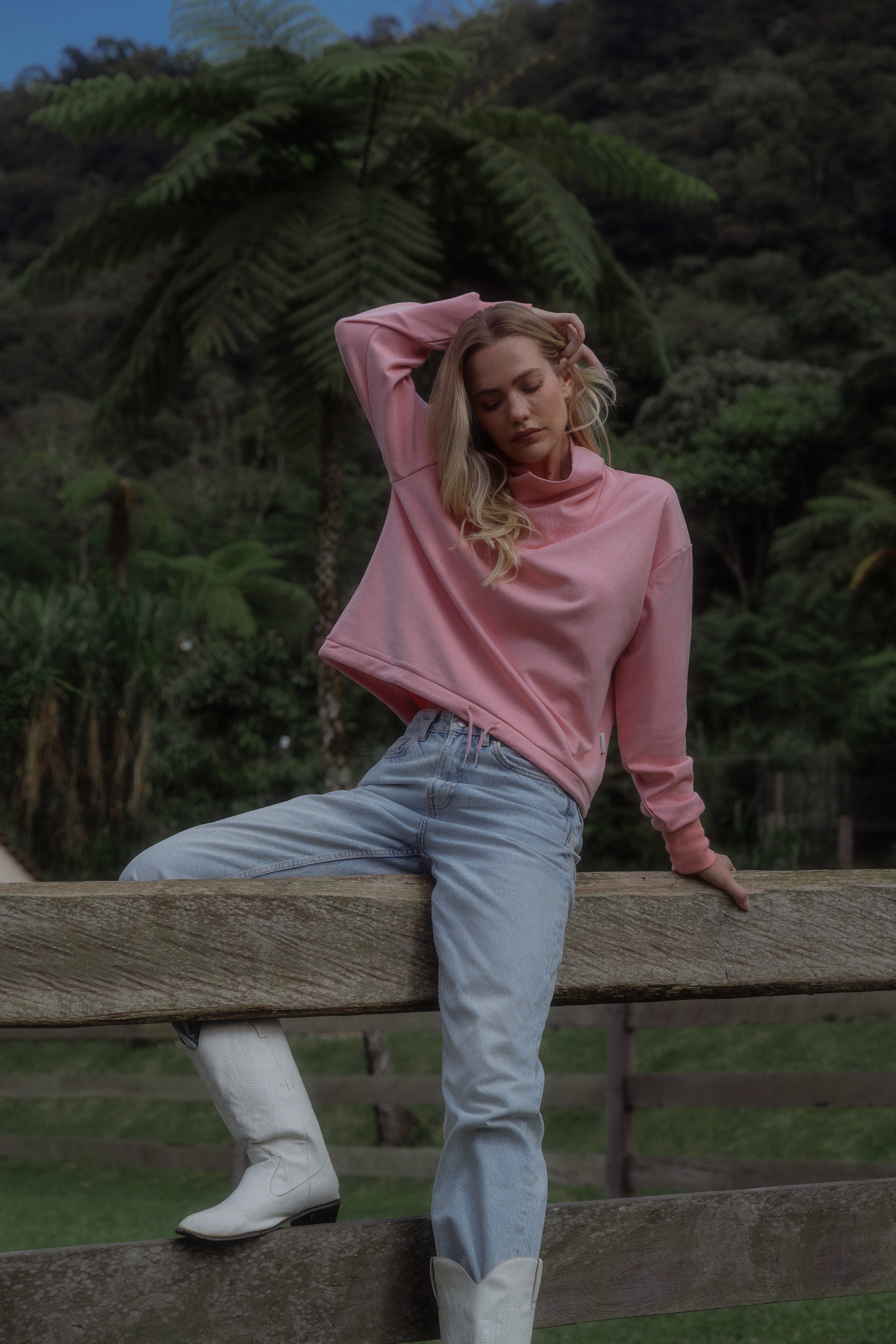 DEMI SWEATER BLUSH PINK