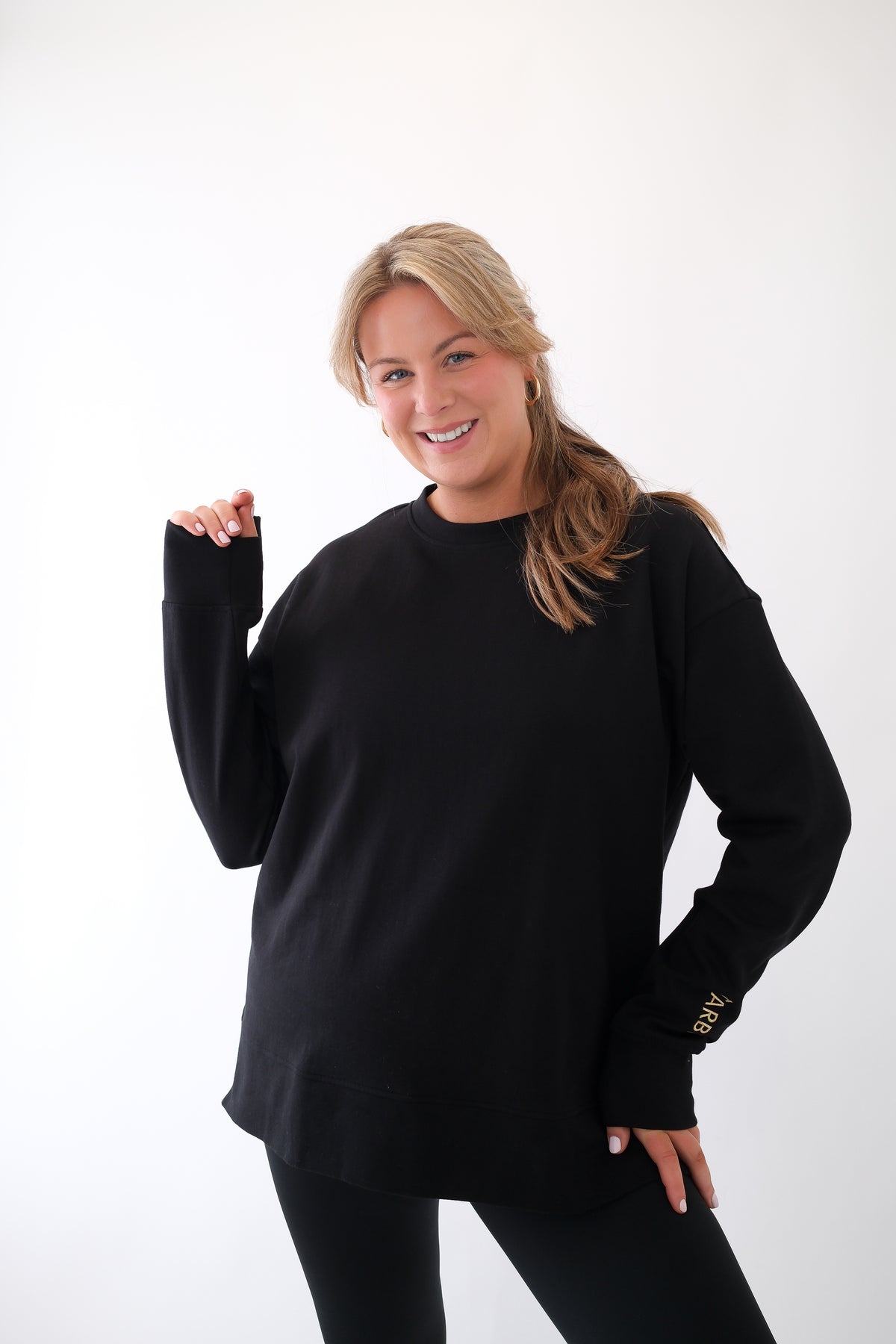 JUNO CREW SWEATSHIRT BLACK