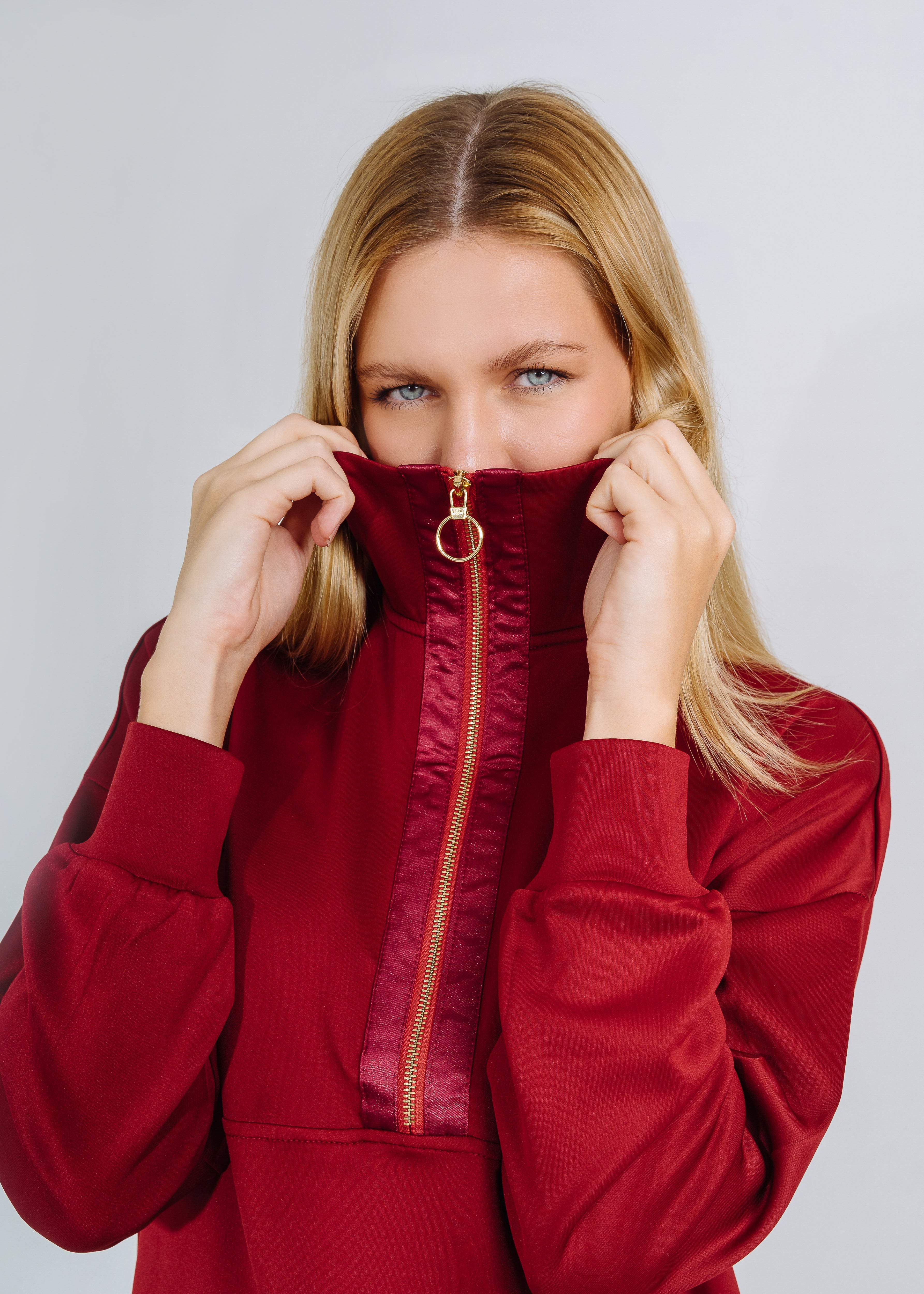 LUMI SATIN LINED HALF ZIP DARK CHERRY